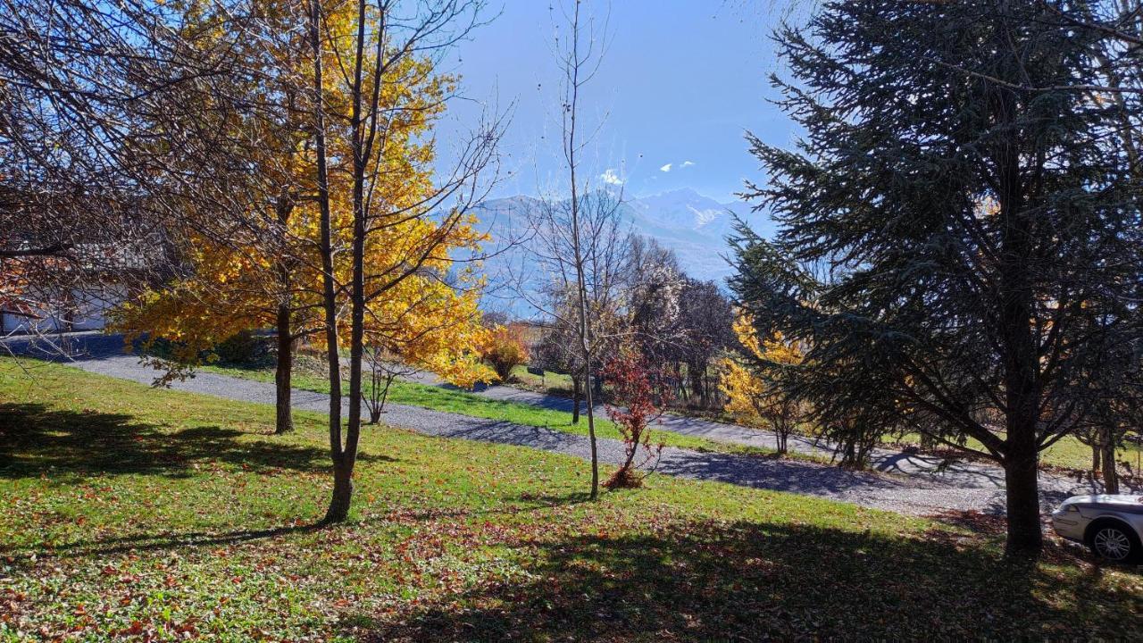 Chalet Mounette Ski Sauna Lac Embrun Puy-Sanieres المظهر الخارجي الصورة