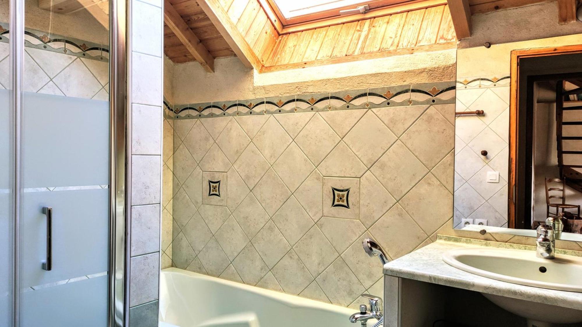Chalet Mounette Ski Sauna Lac Embrun Puy-Sanieres المظهر الخارجي الصورة