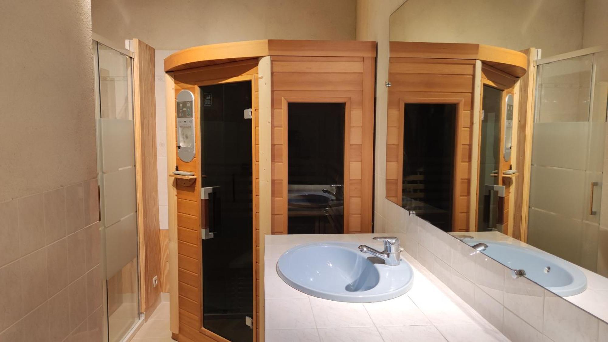 Chalet Mounette Ski Sauna Lac Embrun Puy-Sanieres المظهر الخارجي الصورة